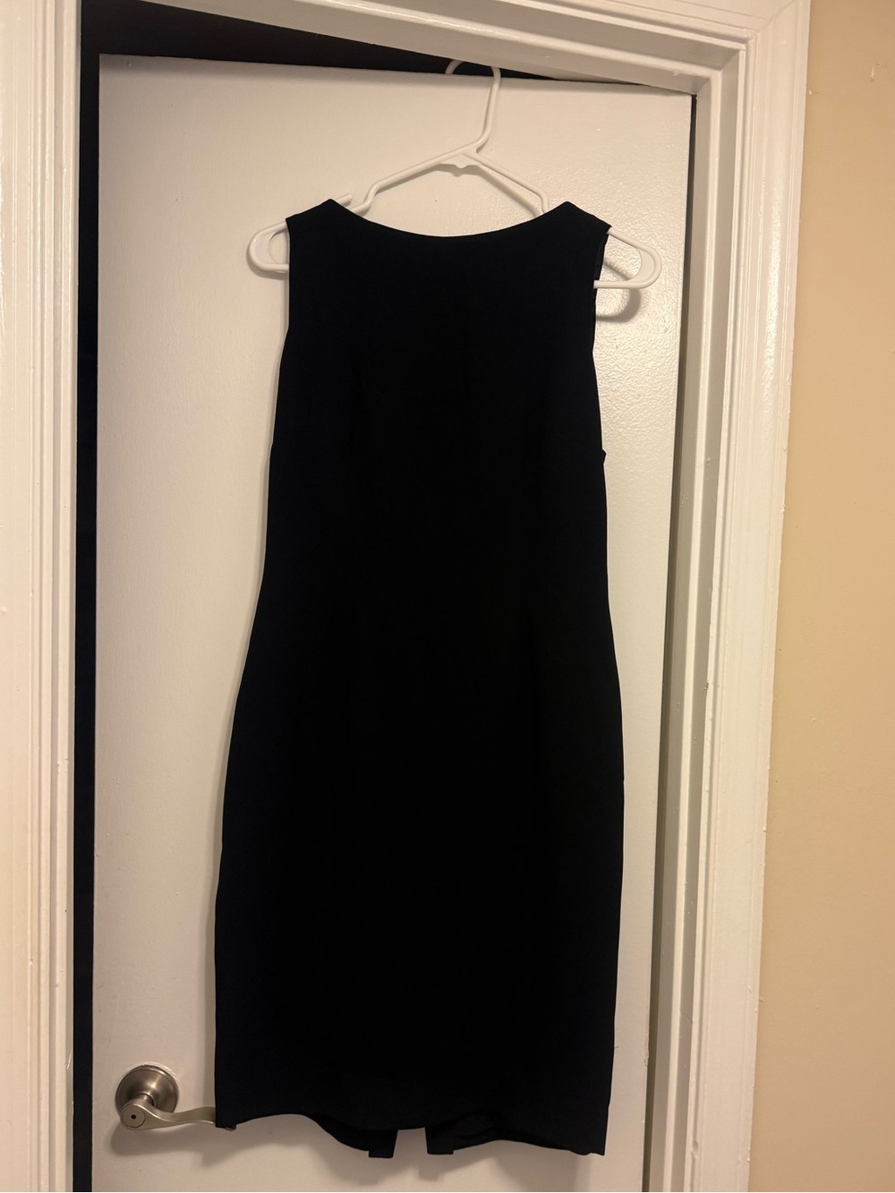 Nicole Miller Black Sleeveless Shift Mini Dress
